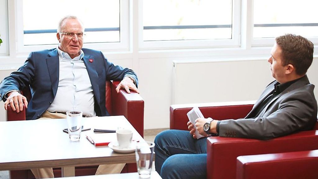 鲁梅尼格：德国足协青训方向有问题，已落后于英格兰