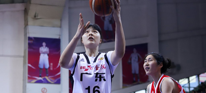 李月汝:赛前紧张得腿抽筋