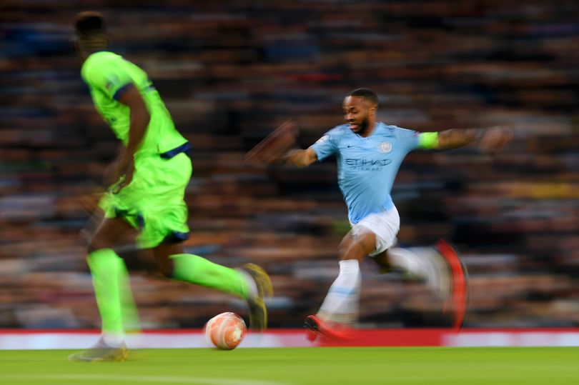 斯特林谈英超争冠:坚持并专注自身很重要