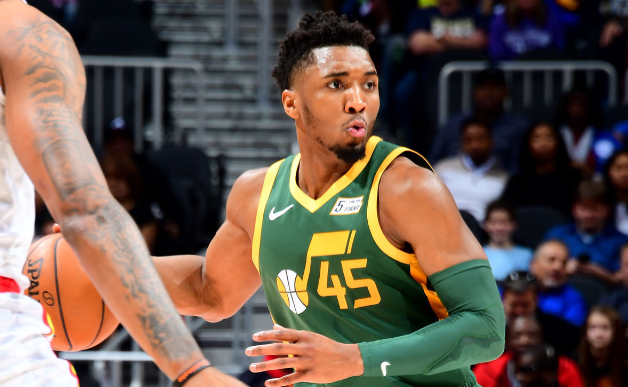 连续反击暴扣!米切尔对老鹰砍34分集锦