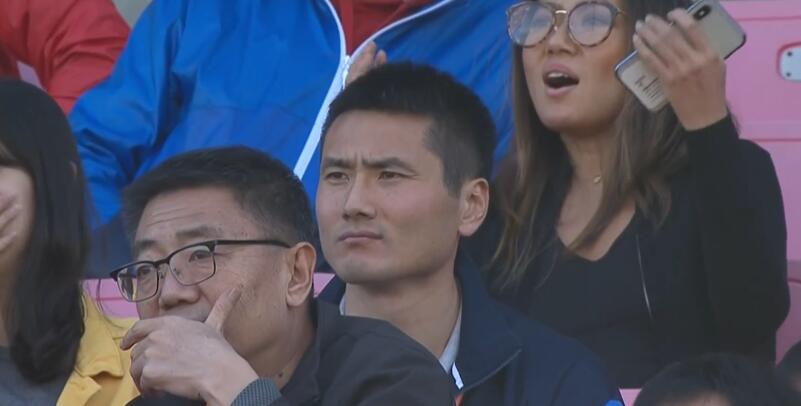 一图流:邵佳一现身丰体观战人和VS恒大