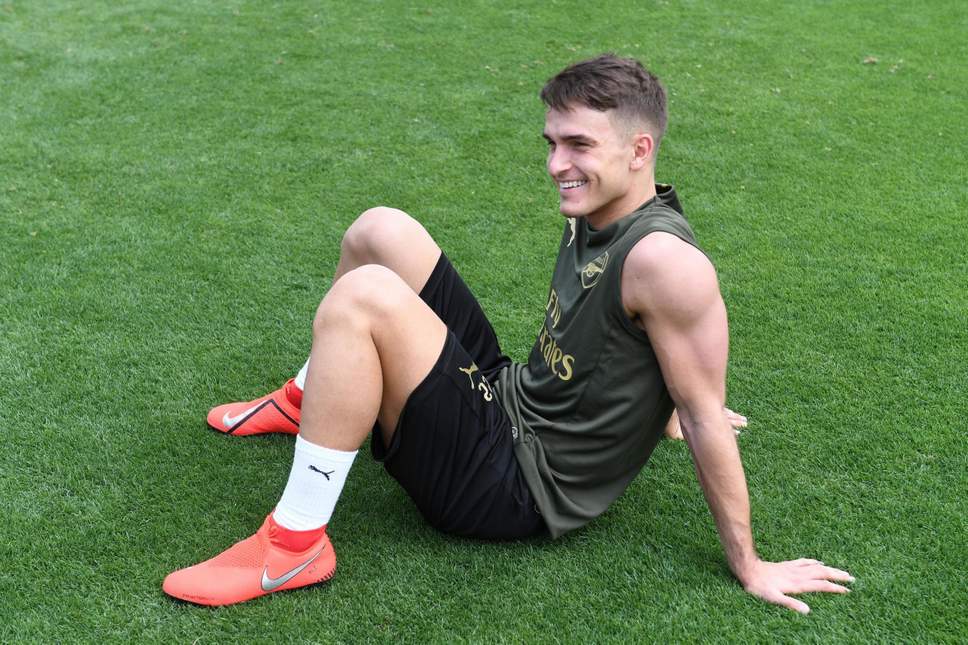 晚旗报：米斯林塔特怀疑丹苏能力；没球踢不全是球员的错