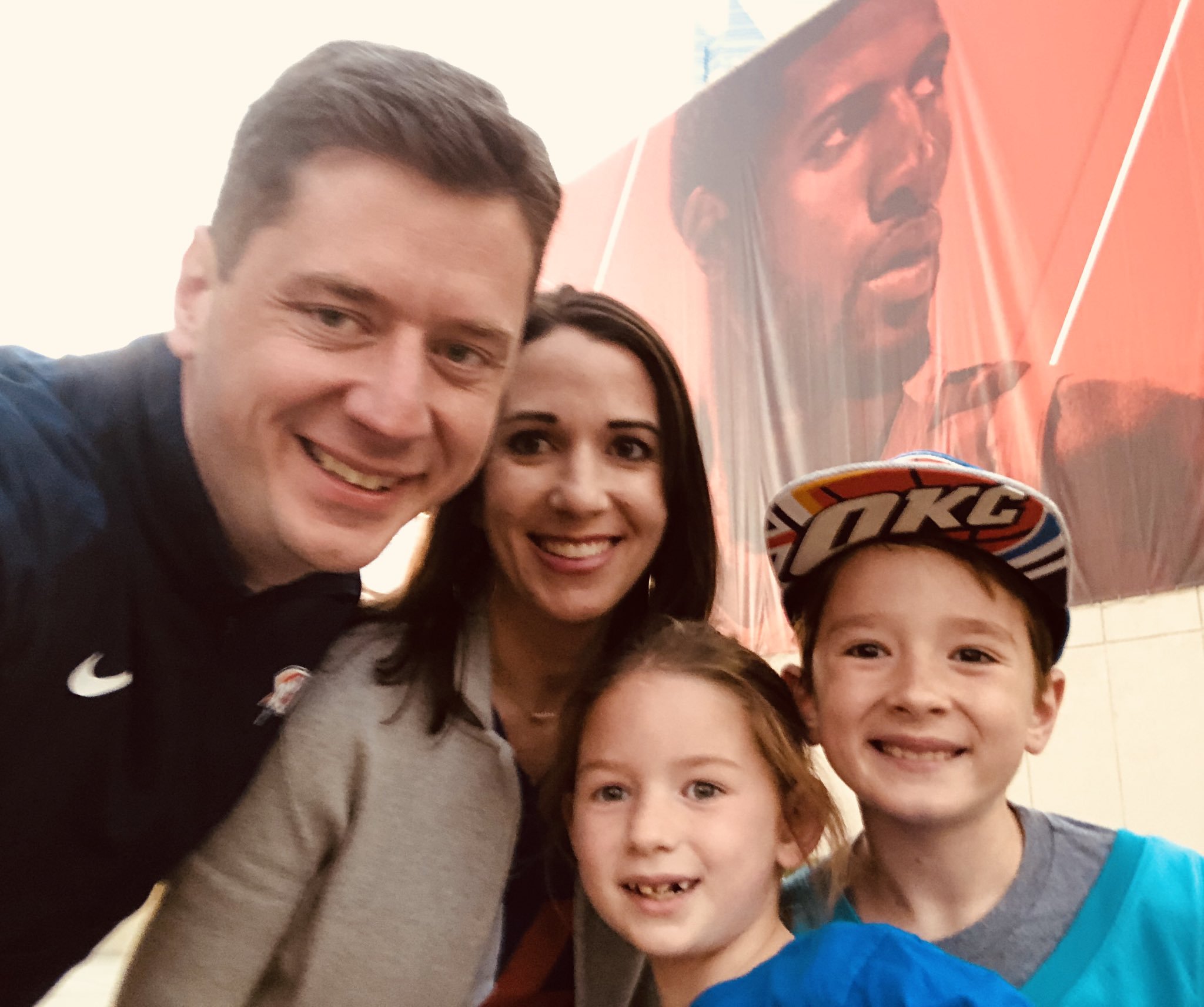 俄城市长：本赛季回忆满满，乐意为各地雷霆球迷分享故事