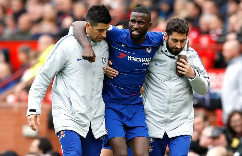 晚旗报：吕迪格今日接受检查，以确认是否赛季报销