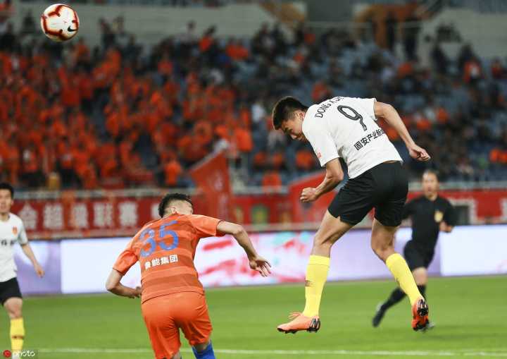 佩莱双响金敬道失空门,鲁能2-0华夏幸福