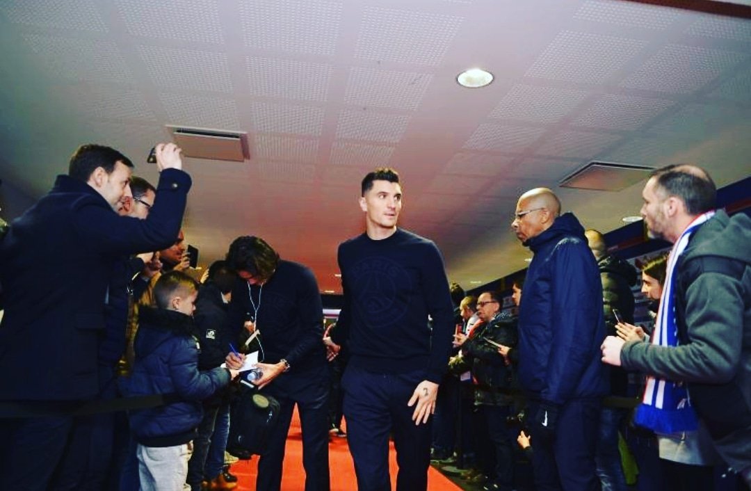 Téléfoot：埃弗顿有意默尼耶，<a href=https://www.310bf.com/tags-%E5%B7%B4%E9%BB%8E-0.html target=_blank class=infotextkey>巴黎</a>要价3000万欧