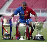 巴萨曼城为亚亚-图雷送祝福：传奇，祝新的旅程一切顺利