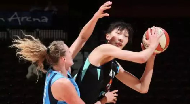纽约自由人不敌亚特兰大梦想,韩旭替补登场得到4分