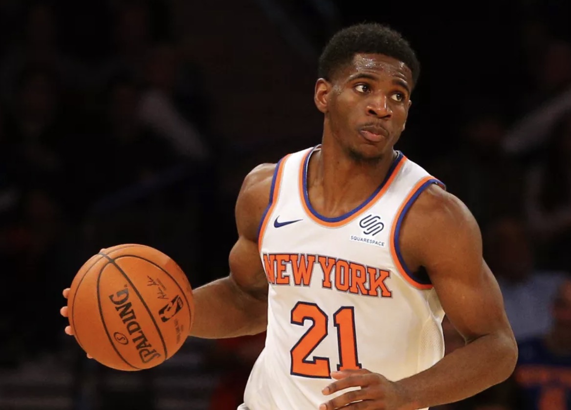 多特森接受右肩上唇肌肉撕裂修复手术，训练营前复出