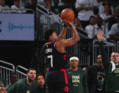 洛瑞命中6记三分，追平个人季后赛单场三分命中数纪录