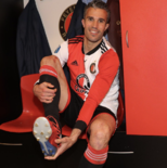 范佩西：我会想念绿茵场的，但我也期待着人生的新篇章