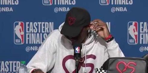 西亚卡姆：只能尽力限制像阿德托昆博这样的球员