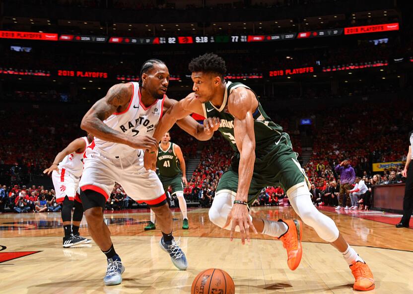 雄鹿取得赛点还是猛龙扳平比分？明日8:30第四场开战