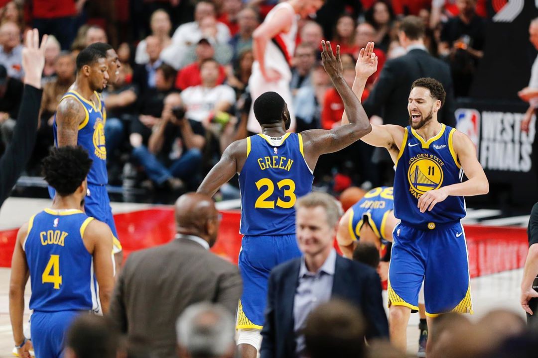 我们回来了！克莱更新个人社交媒体晒多图