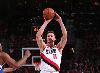 迈耶斯-伦纳德得到25分，刷新个人季后赛生涯得分纪录