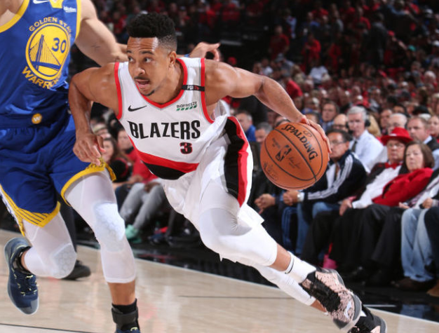 接管比赛！CJ-麦科勒姆单节砍下11分