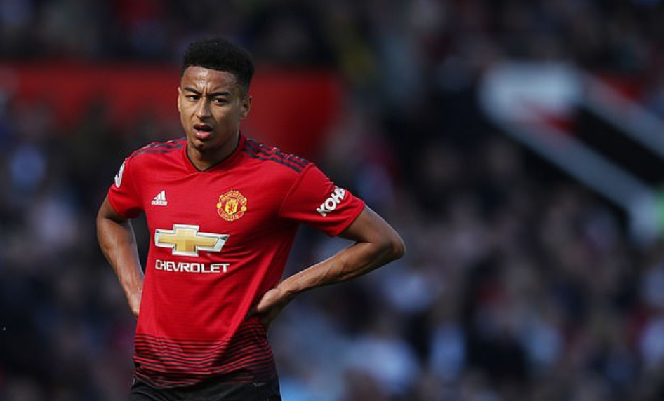 悼念恐怖袭击遇难者海报涉嫌打广告?林加德遭遇球迷批评