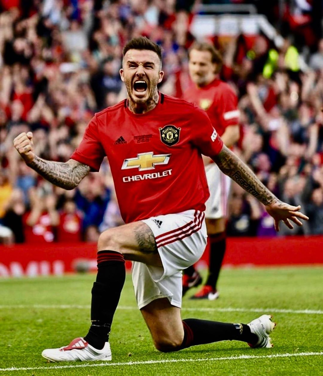 小贝：能看到爵爷回来，能和老战友们同场奋战，太棒了