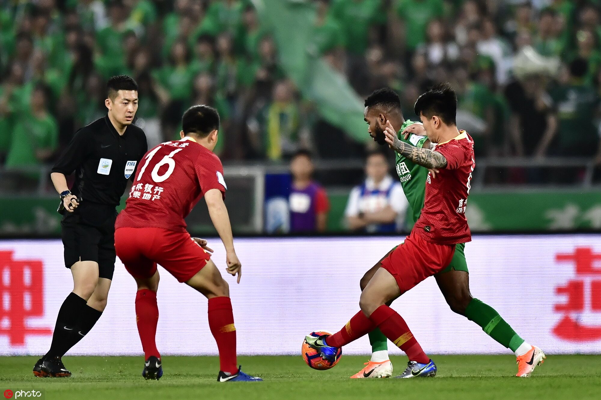 半场:于洋巴坎布破门侯永永中柱,国安2-1亚泰