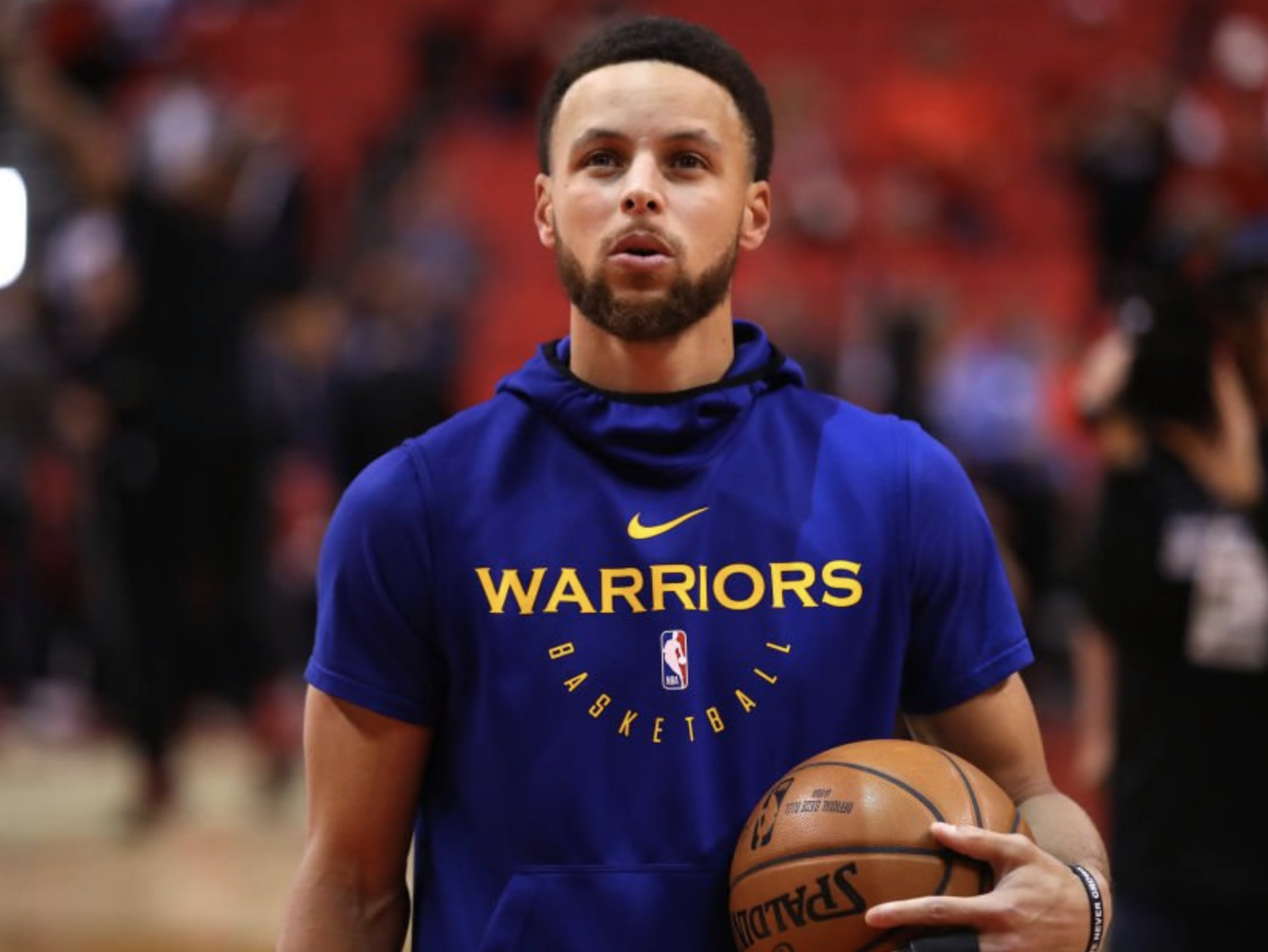 科尔执教时代，勇士季后赛从未有过总比分0-2落后开局