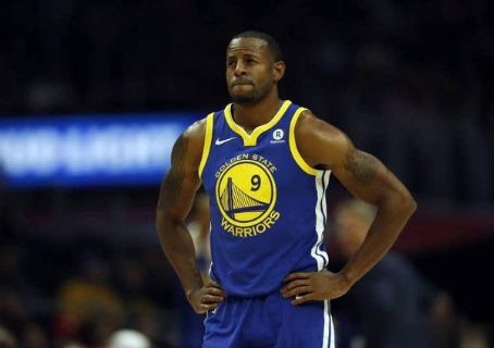 伊格达拉季后赛三分命中数追平乔-约翰逊，升至历史第33位