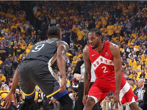 首节伦纳德8投5中，猛龙其他球员13中1