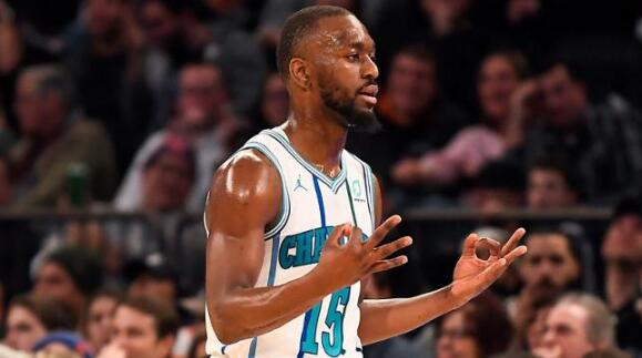 对手球队高管：若沃克离开黄蜂，他也不太可能加盟尼克斯