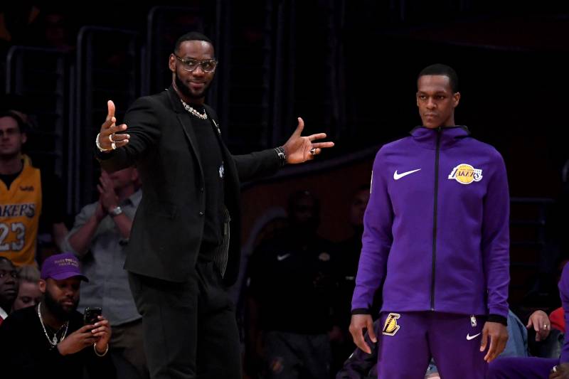 隆多：里奇-保罗性格并不强势，他为人很低调的