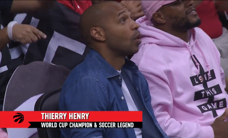 [视频]众星云集！阿森纳名宿亨利等明星现场观战