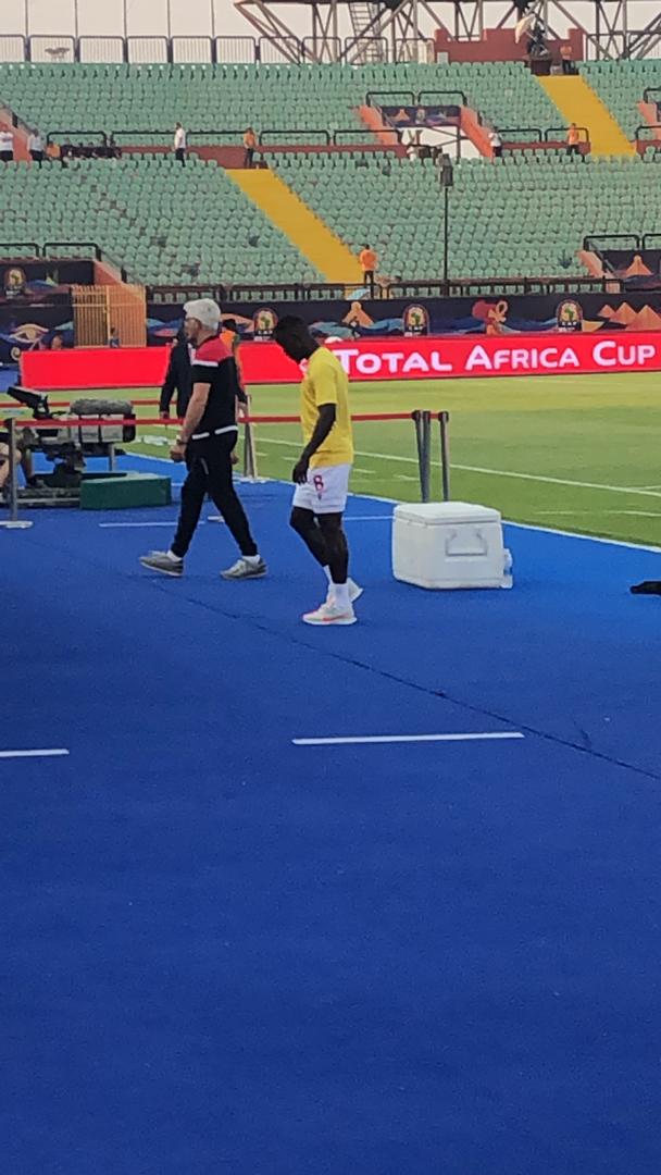 几内亚记者：凯塔将离开埃及，回利物浦接受队医检查