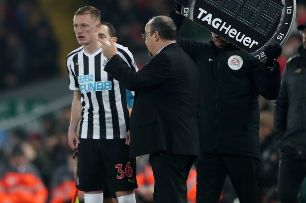 周日镜报：贝尼特斯离队后，朗斯特夫重新开始考虑未来