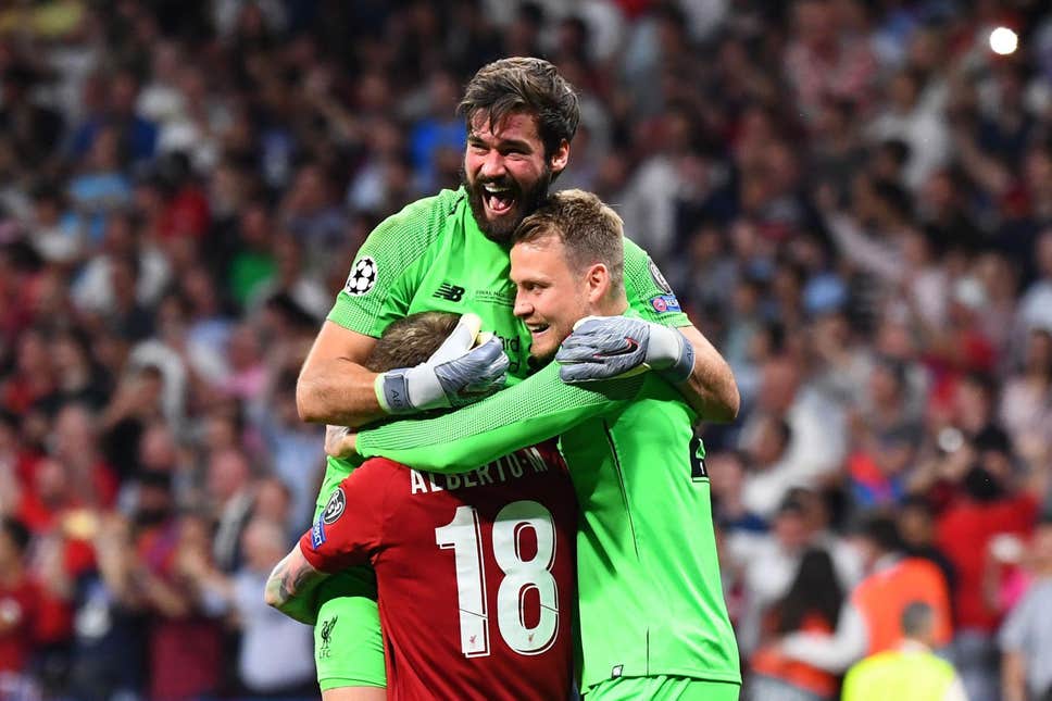 跟队记者：米尼奥莱想离队，但800万镑报价不够