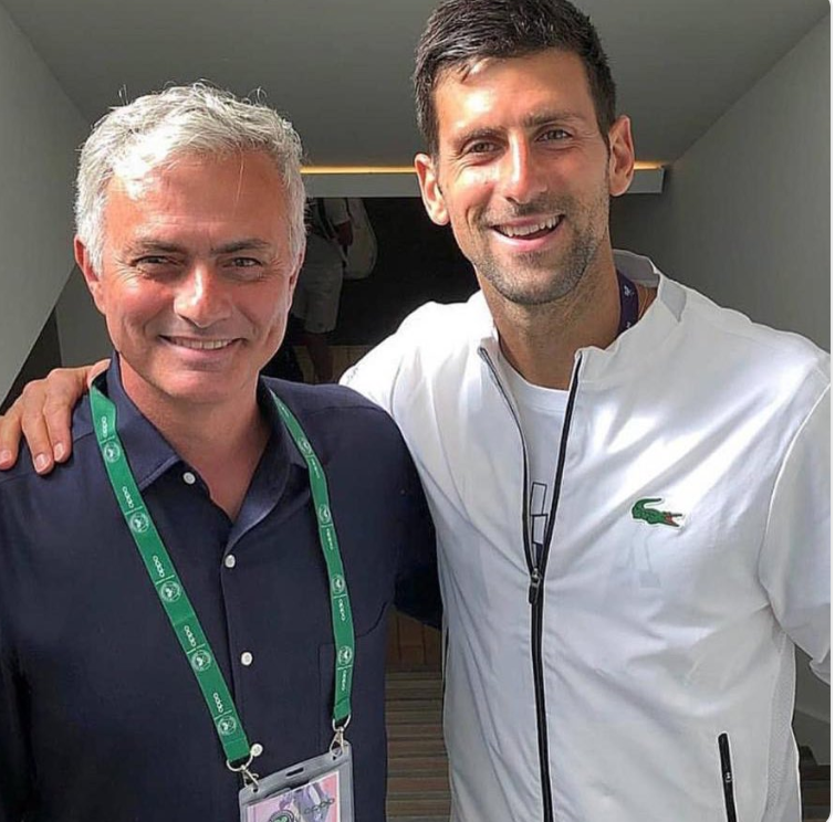 我和传奇留个影！德约科维奇晒照合影穆里尼奥