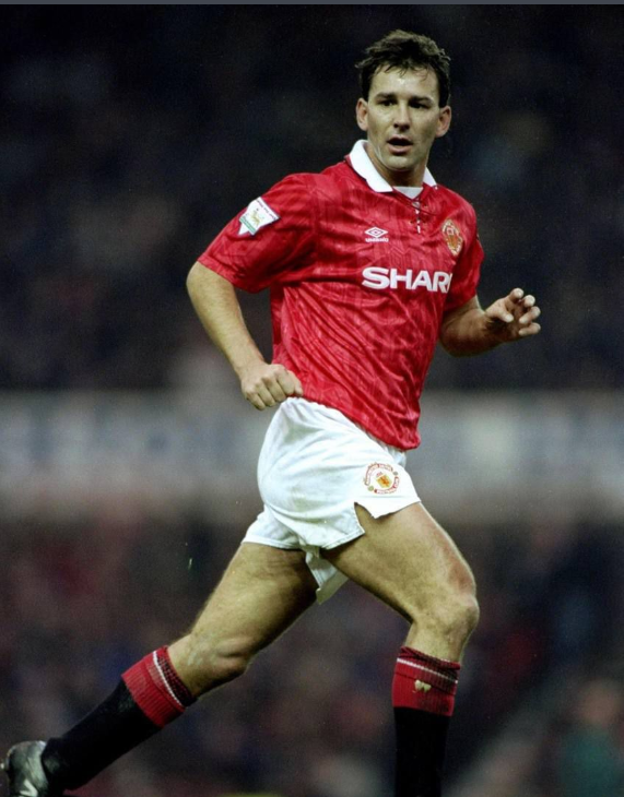 <a href=https://www.310bf.com/tags-%E6%9B%BC%E8%81%94-0.html target=_blank class=infotextkey>曼联</a>名宿：球员受经纪人的影响太大，有时不是自己做决定