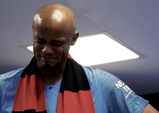 曼城披露孔帕尼告别演讲：伙计们，我们还没拿过欧冠呢