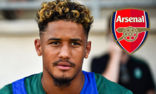 手误还是有心？枪手引援目标萨利巴点赞热刺球衣动态