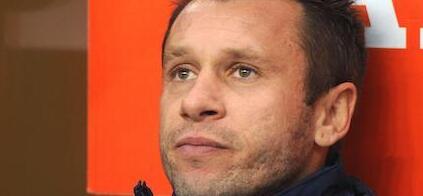 卡萨诺：8500万买卢卡库简直是疯了，应该用二弟换伊瓜因