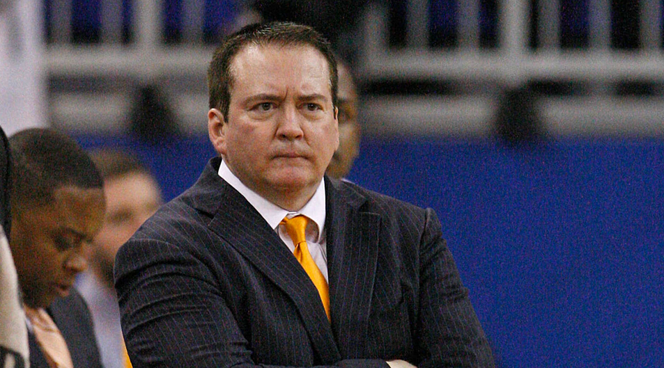 活塞将任命Donnie Tyndall为发展联盟球队主帅