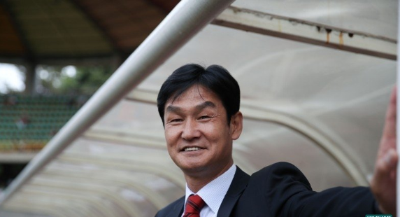 崔龙洙谈C罗：他应更成熟，没有球员可凌驾于球队之上