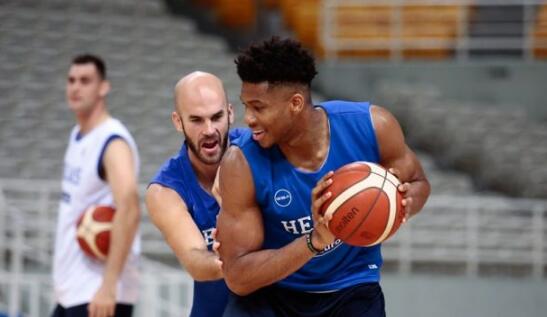 阿德托昆博：愿用MVP换今夏男篮世界杯的金牌