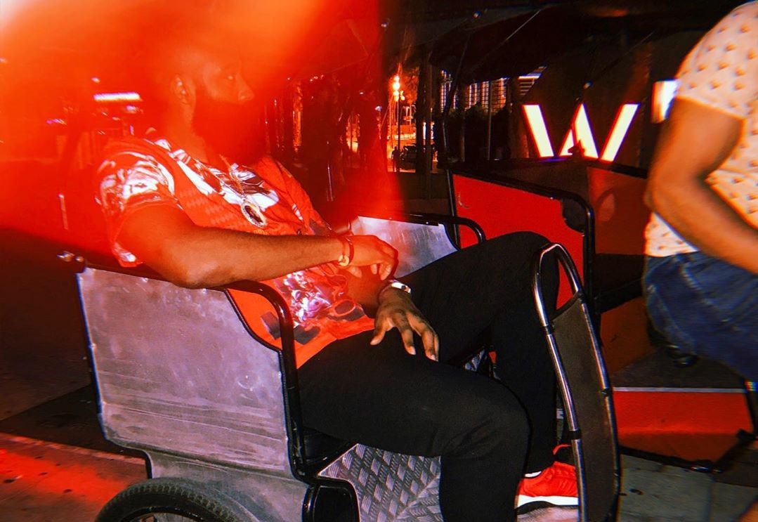 浓浓的胶片复古质感！哈登更新Ins晒出个人出行照片