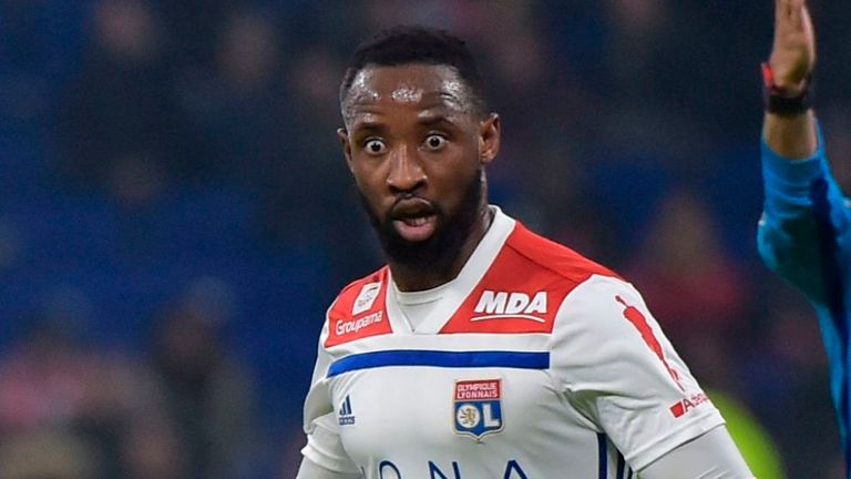 法名记：<a href=https://www.310bf.com/tags-%E6%9B%BC%E8%81%94-0.html target=_blank class=infotextkey>曼联</a>为里昂前锋小穆萨-登贝莱做出报价