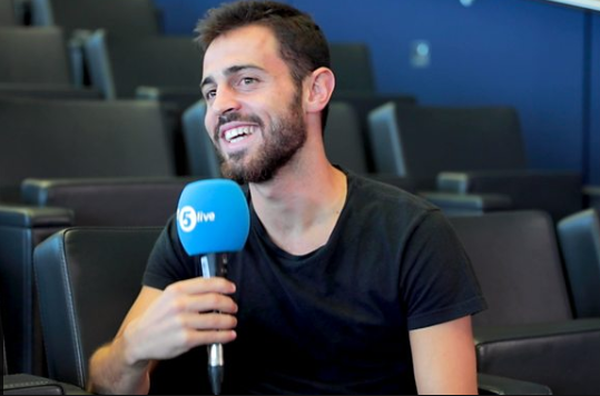 B席专访：在曼城不敢放松懈怠，最大成就是摩纳哥夺<a href=https://www.310bf.com/tags-%E6%B3%95%E7%94%B2-0.html target=_blank class=infotextkey>法甲</a>