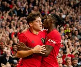 曼联旧将：万-比萨卡仍能进步，D-詹姆斯速度很快