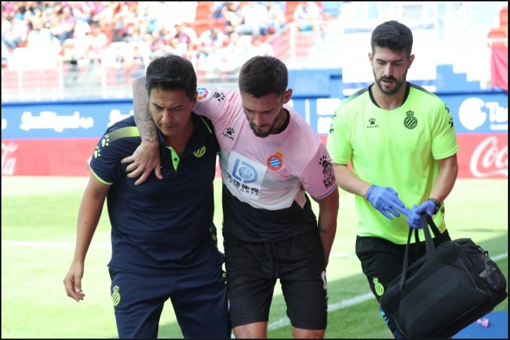 官方:西班牙人前锋费雷拉左腿受伤,将缺阵4-6周