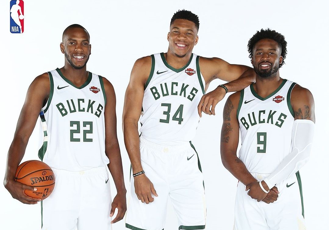 NBA社媒曬字母哥與隊友合照：這個賽季你對公鹿有什麼期待