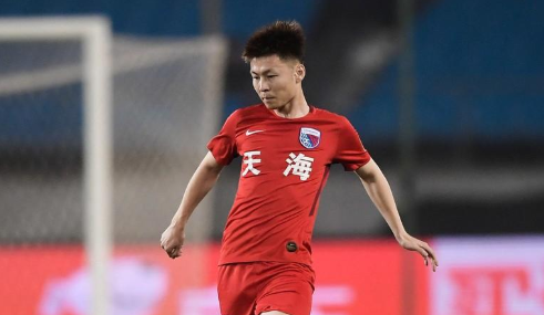 津媒:糜昊伦被下放预备队因找到下家,心已不在天海