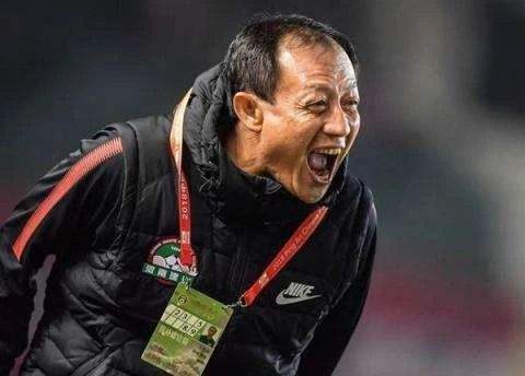 王宝山:期待战重庆拿到三分,会去重点限制卡尔德克