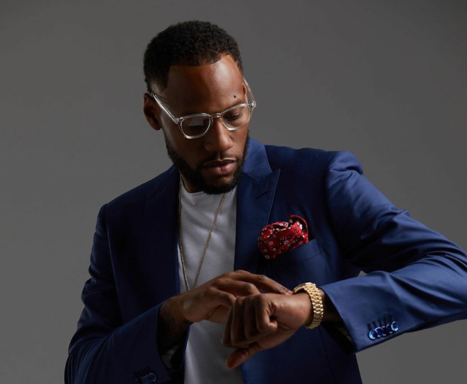 威姆斯晒艺术照:校准你的手表,比赛时间即将到来