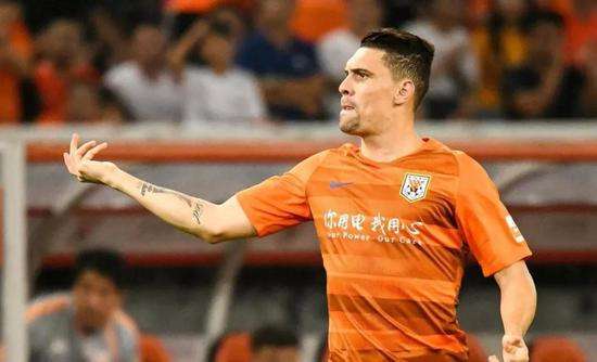 记者:莫伊塞斯已经归队,并且现场观看了鲁能战重庆-小刀足球网